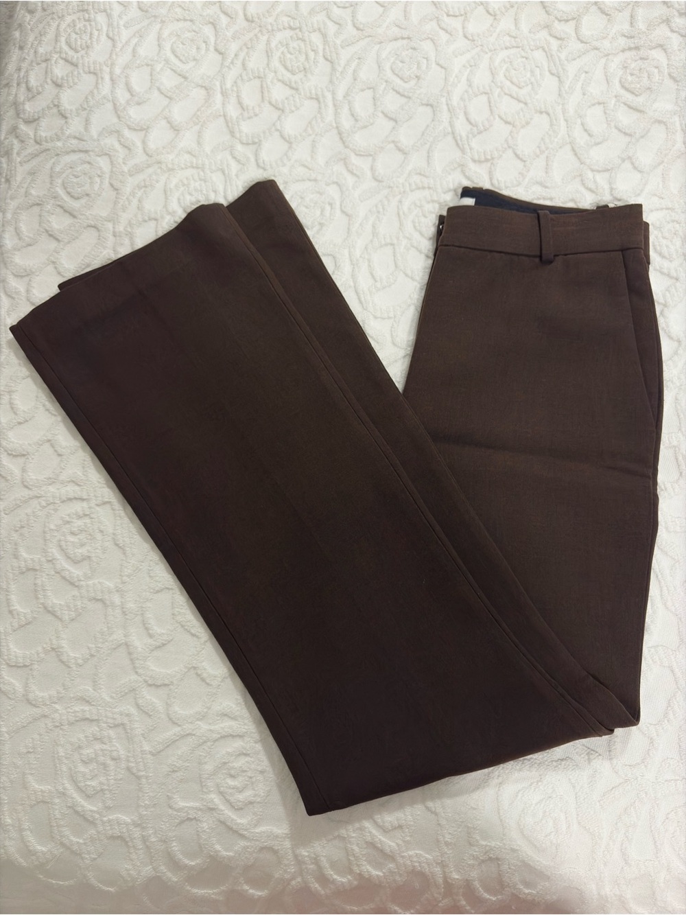 Aritzia Babaton Publish Pants in Chocolate Brown